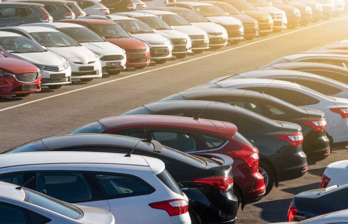 El impuesto de circulación debe abonarse en cualquier caso, pero ¿sabes si hay coches que tienen que pagar menos por él? Vamos a descubrirlo. 