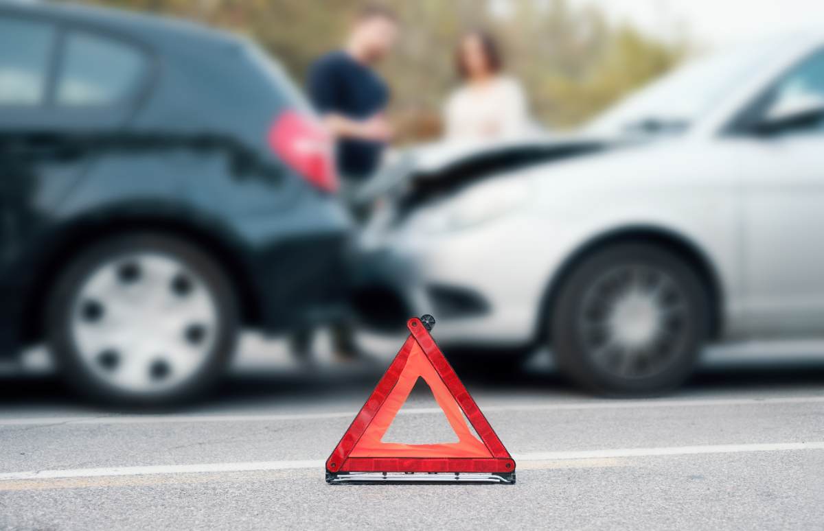 Has prestado tu coche y se ha visto envuelto en un accidente. ¿Y ahora, qué? Averigua qué hay que hacer en estos casos.