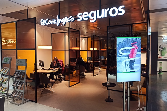 Oficina de El Corte Inglés Seguros en Plaza del Duque, Sevilla